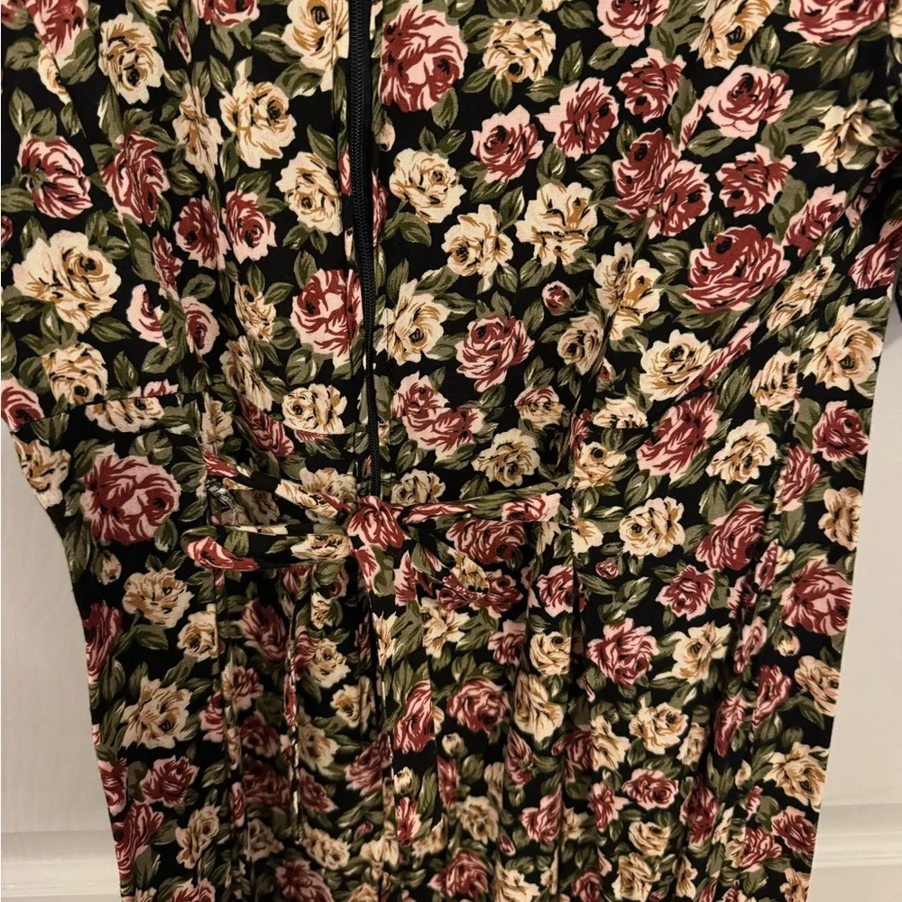Short Sleeve Floral Jumpsuit Size 10